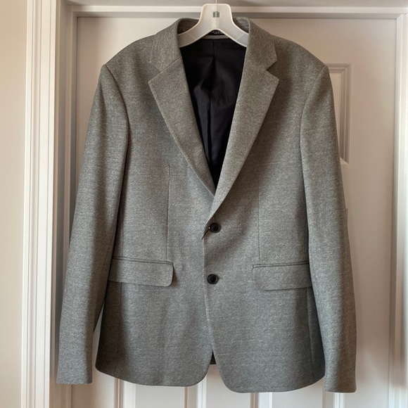 NWT Gray Zara Blazer, Kate Middleton Fave 😍 - Picture 2 of 16